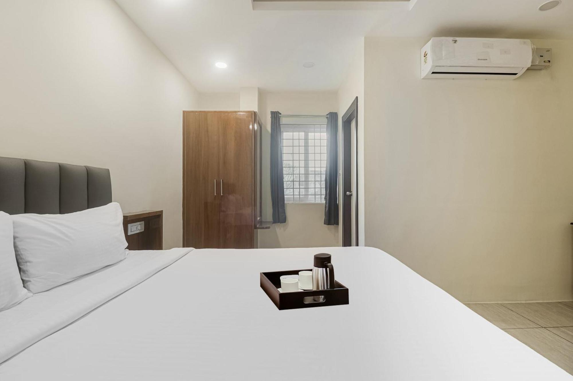 Hotel Townhouse Dj Grand Tirupati Exteriér fotografie