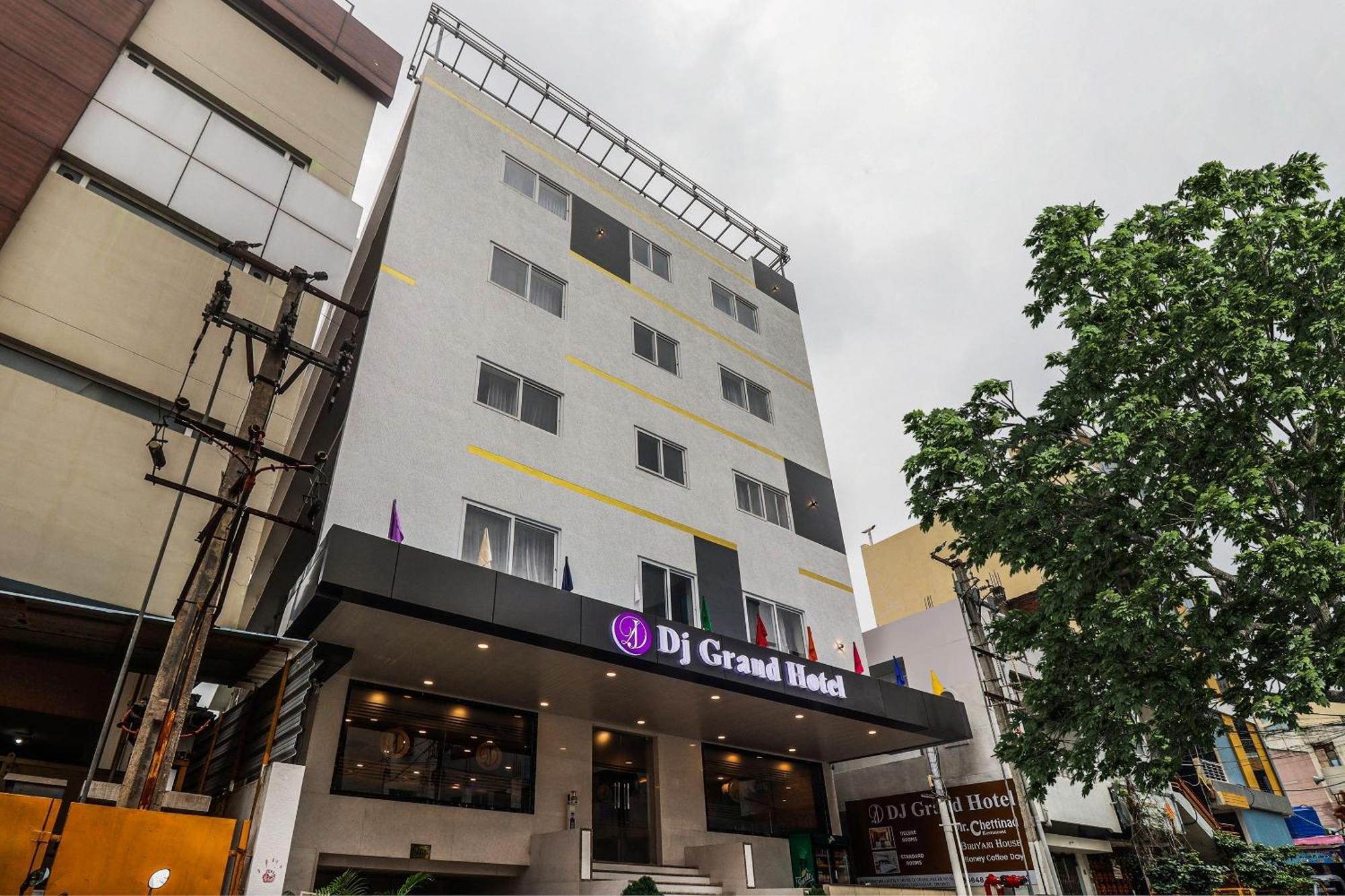 Hotel Townhouse Dj Grand Tirupati Exteriér fotografie