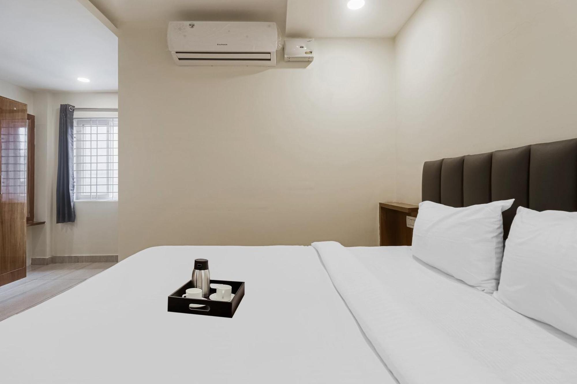 Hotel Townhouse Dj Grand Tirupati Exteriér fotografie